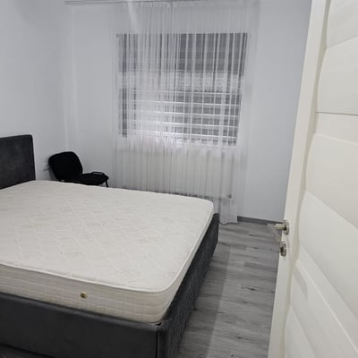 Vermietung einer komfortablen 3-Zimmer-Wohnung mit separater Küche, 70 m², Tomis 3, Constanța, Rumänien